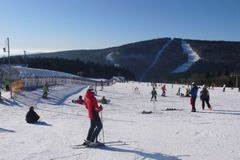 Ideální podmínky pro lyžaře. Sněhu je dost v Krkonoších, na Šumavě i ve středních Čechách