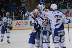Kometa s Třincem postupují do předkola, Vítkovice jsou ze hry. Extraligu jsme sledovali ŽIVĚ