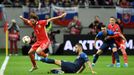 fotbal, kvalifikace ME 2020, Slovensko - Wales, Joe Allen a Dávid Hancko