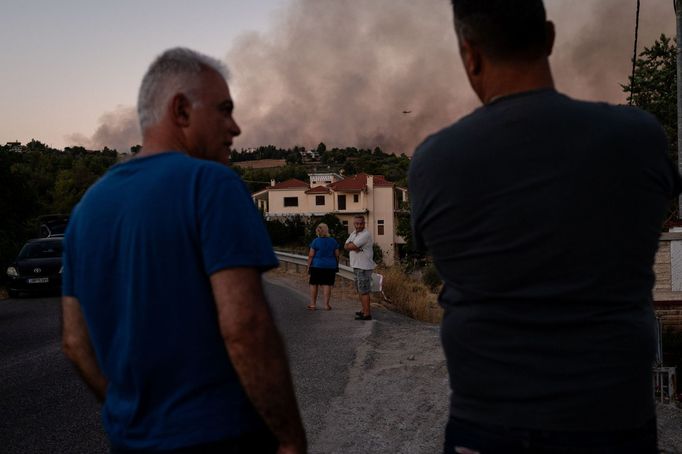 Lesní požáry na severu od řeckých Atén, srpen 2024.