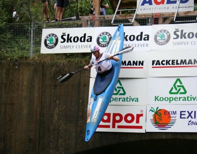 Na Dolomitenmannovi letos ovládl Kamil Mrůzek úsek kajakářů, jeho štafeta vybojovala stříbro.