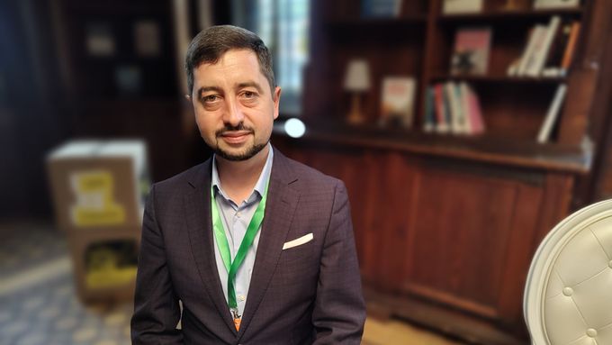 Moldavský expert Valeriu Pasa na konferenci Unlock 2025, kterou pořádalo Prague Civil Society Centre. 19. května 2025.