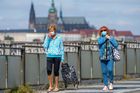 Česko patří mezi země, kde epidemie vyvolává znepokojení. Nákaza se šíří mezi seniory