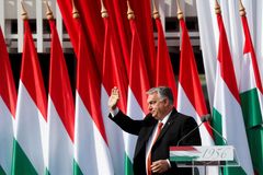 Maďarský premiér Orbán nepřímo přirovnal sovětská vojska k institucím EU