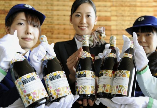 beaujolais víno japonsko