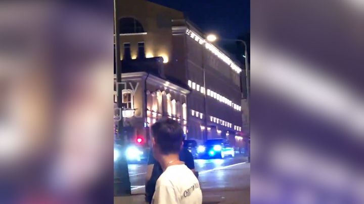 Putin v noci nečekaně přijel do Kremlu. Spekuluje se, že důvodem je Litva; Zdroj foto: Aktuálně.cz/Twitter/ZOKA