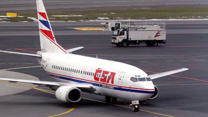 ČSA zřejmě propustí až dvě třetiny lidí. Ryanair v Česku naopak otevírá další linky