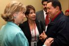 Chávez a Clintonová se dohodli. Velvyslanci se vrátí