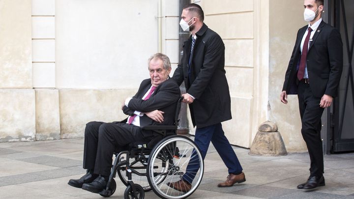 Senátní komise si vyžádala právní posudky k tomu, zda je Zeman schopný vykonávat úřad; Zdroj foto: Jakub Plíhal