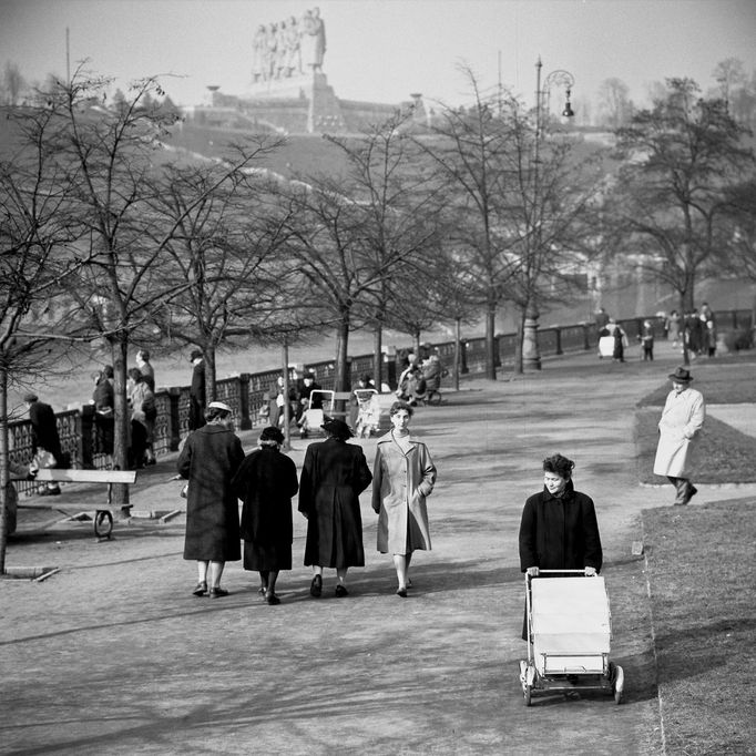 Jovan Dezort: fotografie života v Československu (60. a 70. léta)