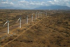 Keňa otevřela největší větrnou farmu v Africe, peníze jí půjčila i EU