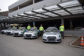 Policie dostala deset Audi S6 za téměř 22 milionů