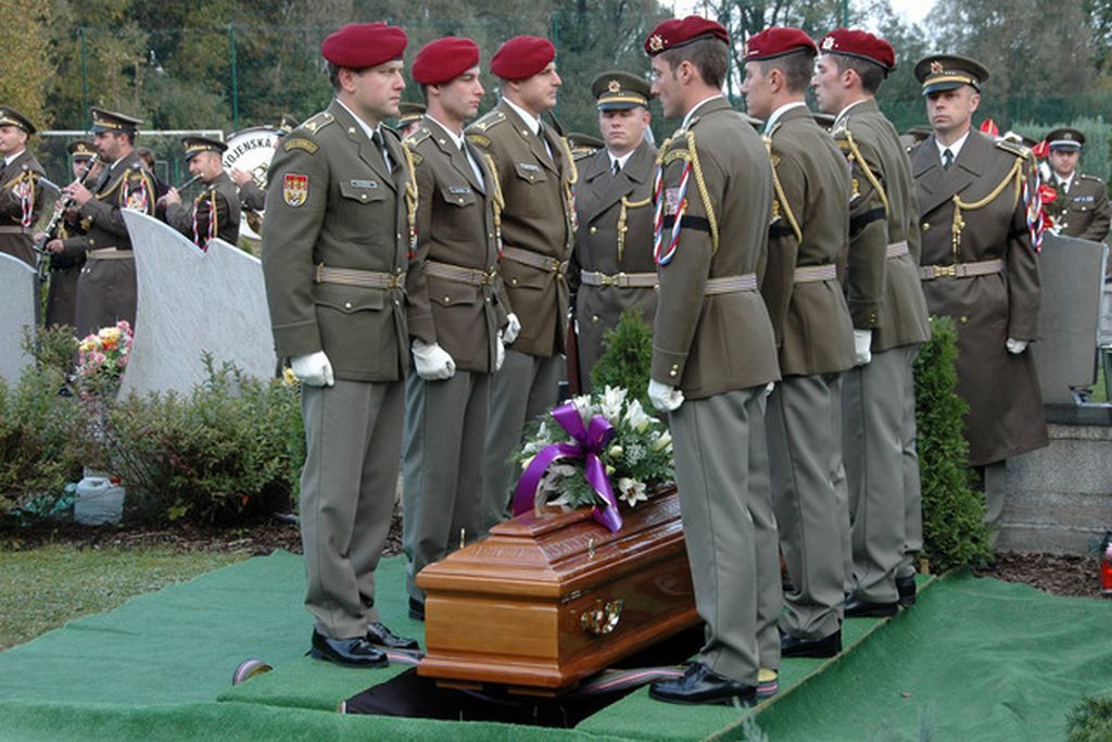 Pohřeb českého vojáka