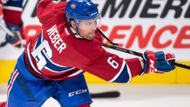 Shea Weber: 110 millionů dolarů. Shea Weber dnes válí za Montreal, ale svou monstrózní smlouvu podepsal v roce 2012 ještě v Nashvillu. Zaručuje mu příjem dohromady 110 milionů dolarů za 14 let. Weber tak má ještě o rok delší kontrakt než Ovečkin, průměrně si ročně vydělá 7,8 milionu dolarů.