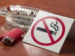 Kouření zakázáno - taková značka se pomalu šíří Evropou