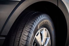 Zpolitizované gumy: Donald Trump vyzývá k bojkotu pneumatik Goodyear