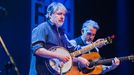 Banjista Béla Fleck a kytarista Bryan Sutton.