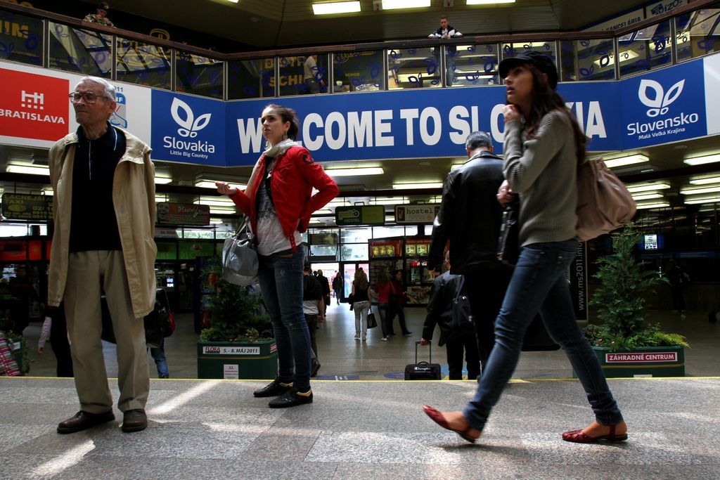 MS v hokeji 2011: přelepená Bratislava