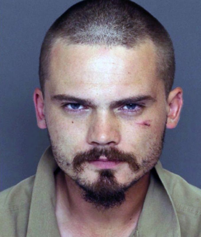 Jake Lloyd na policejním snímku po zadržení v roce 2015.