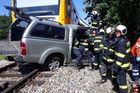 Dvě nehody na železničních přejezdech v jižních Čechách. Jeden zraněný
