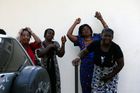 Nigérie pátrá po stovce dívek, které unesli islamisté