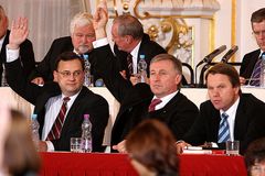 LIVE ONLINE - Czech legislators elect President II