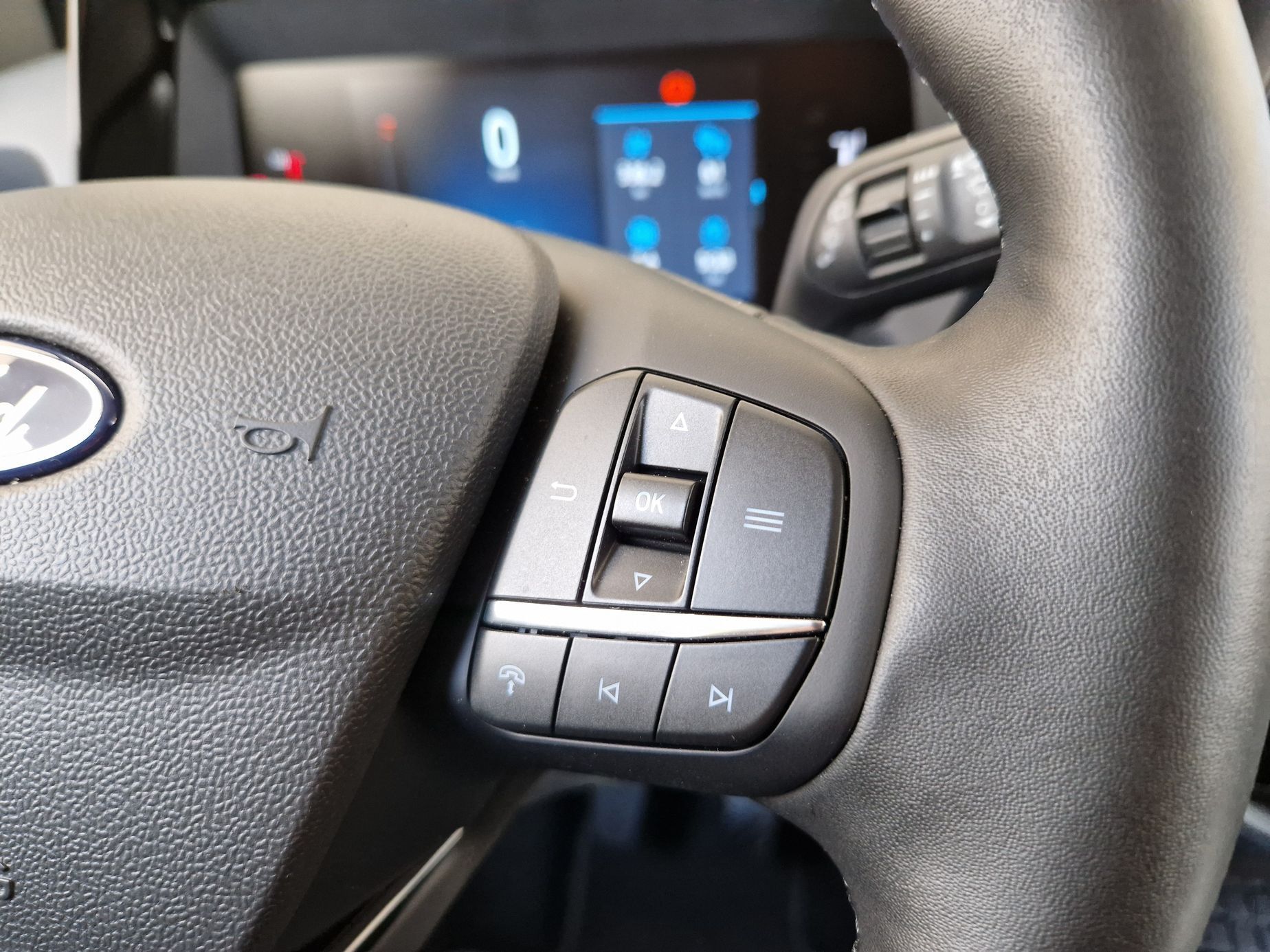 Ford Tourneo Courier Active test