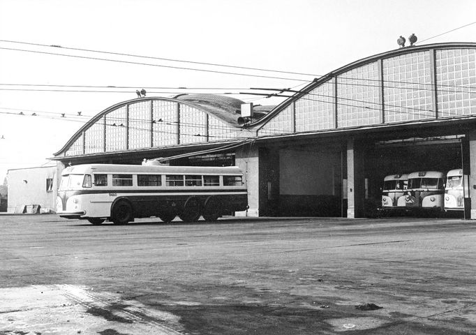 Před 125 lety byly založeny Elektrické podniky královského hlavního města Prahy, které se později přeměnily na dnešní Dopravní podnik hl. m. Prahy.