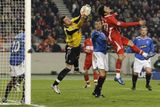 Utkání mezi Stuttgartem a Glasgow Rangers přineslo řadu útočných akcí