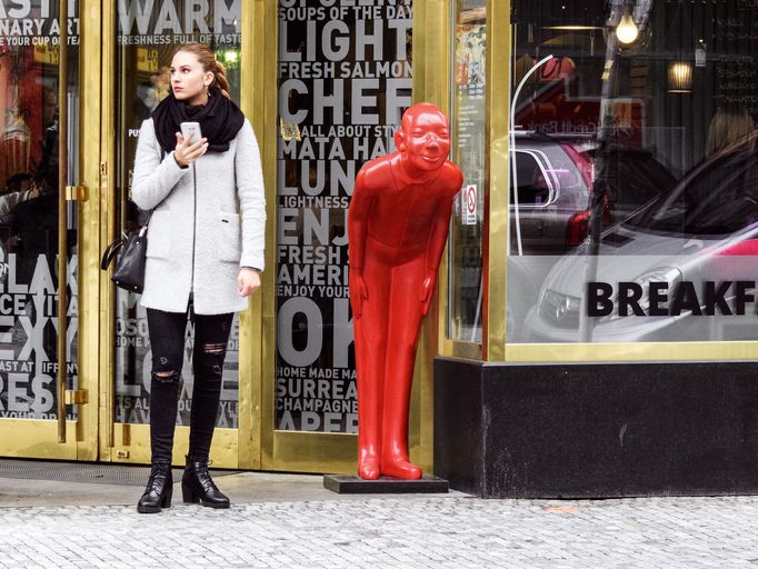 Vítejte v Pragolandu. Turistická Praha na fotkách