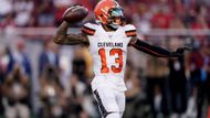 10. Cleveland Browns - 4,74 miliardy korun. Elitní desítku začínáme ve fotbale, i když v jeho americké verzi. Cleveland je druhým nejštědřejším zaměstnavatelem v NFL, přesto na triumf čeká od roku 1964... Aktuálně ukousne největší část rozpočtu na platy mzda wide receivera Odella Beckhama jr., jenž si vydělá ročně v přepočtu 315 milionů korun.