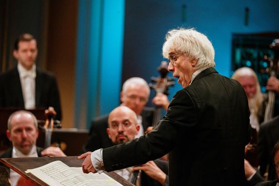 Česká filharmonie a dirigent Giovanni Antonini si vzájemně porozuměli zřejmě mimořádně hluboce.