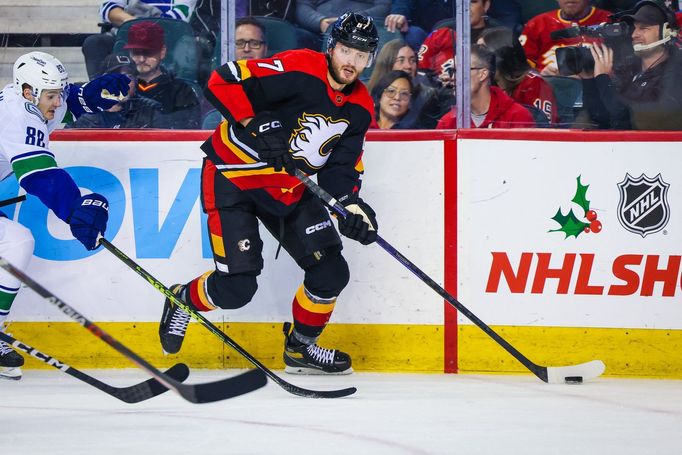 Radim Zohorna v dresu Calgary Flames