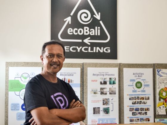 Ketut Mertaadi založil organizaci ecoBali v roce 2006.