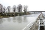 Starý beton vedle nového. V Bohumíně se musela dálnice vyhnout bunkrům z druhé světové války