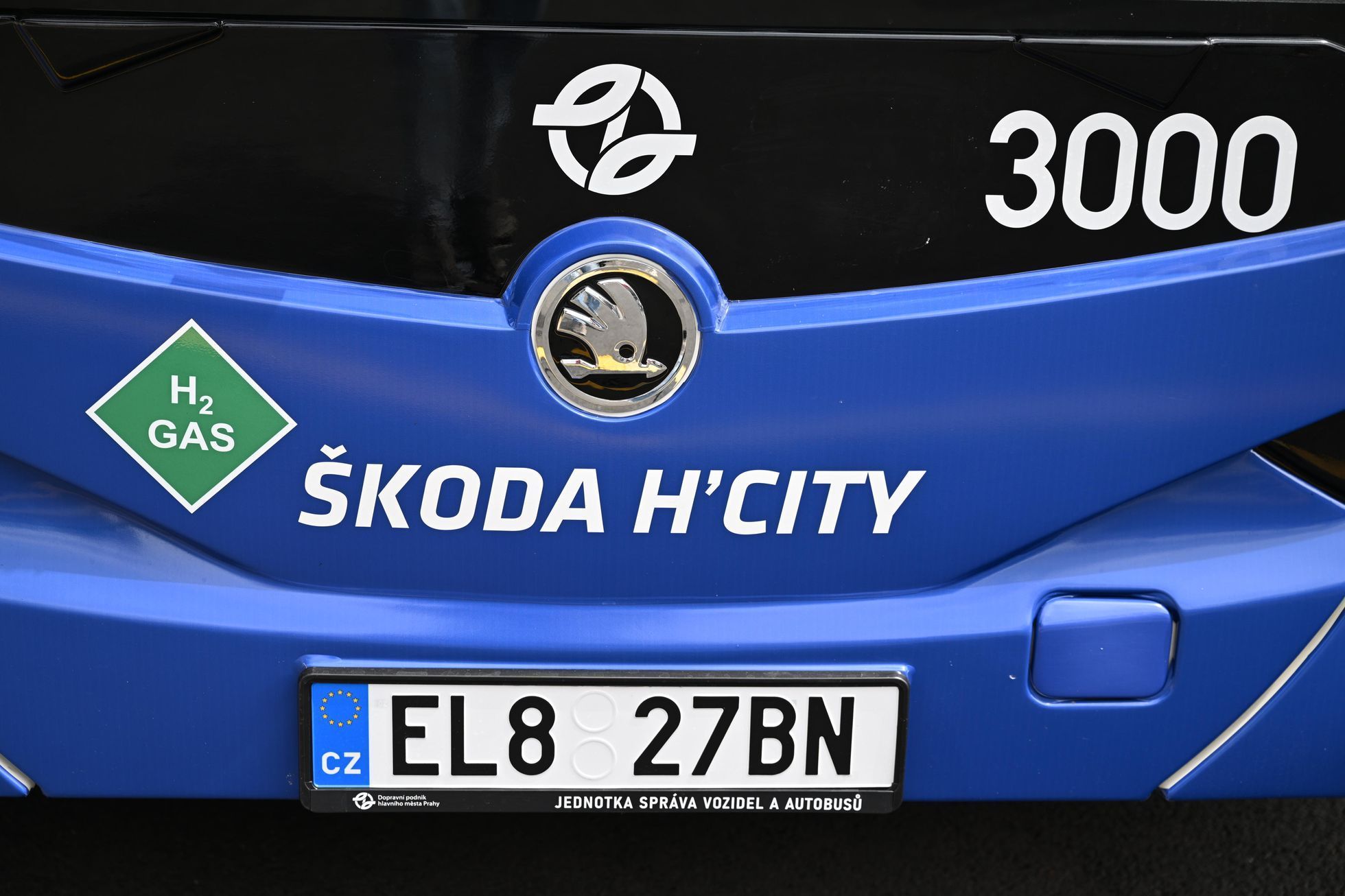 Vodíkový autobus MHD Praha, zahájení provozu