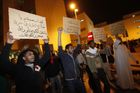 Po pohřbu a střelbě na Bahrajnu sílí odpor ke králi