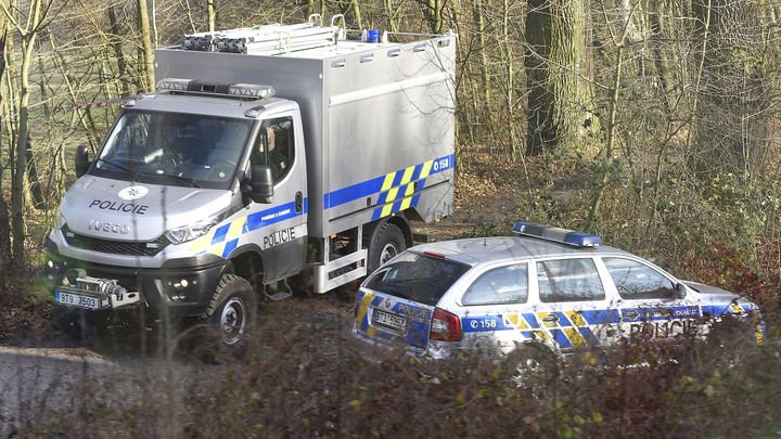 Policie zadržela muže, který přišel do ostravské nemocnice s maketou zbraně