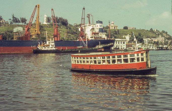 Fotografie Kuby, kterou pořídil Petr Levínský během pobytového zájezdu, jenž organizovala tehdejší Cestovní kancelář mládeže na jaře v roce 1989.