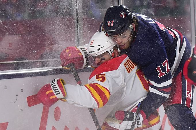 NHL 2019/2020, Heritage Classic, Calgary Flames - Winnipeg Jets: Adam Lowry Mark Giordano