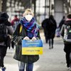 Foto / Hlavní nádraží v Praze / Ukrajina / asistenční centrum, info stánek, uprchlíci, dobrovolníci, Ukrajina, Iniciativa Hlavák