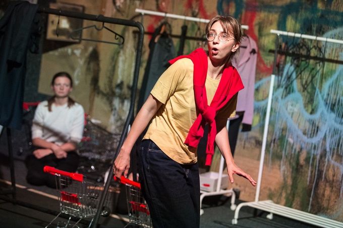 Divadelní inscenace Betonová pohádka.