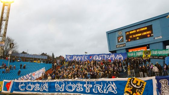 OBRAZEM Bazaly fandily marně. Baník na Liberec neměl