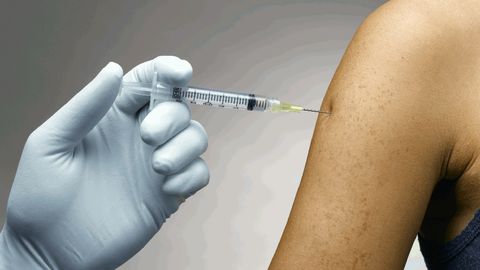 Pokuty kvůli (ne)očkování dětí? A má být povinné? Duel DVTV