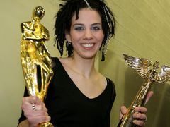 Hudební ceny Anděl 2007: Aneta Langerová Andělem pro zpěvačku roku a se soškou pro diváky volenou Hudební osobnost roku