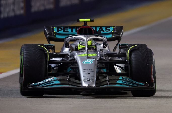 Lewis Hamilton, Mercedes v kvalifikaci na VC Singapuru F1 2022