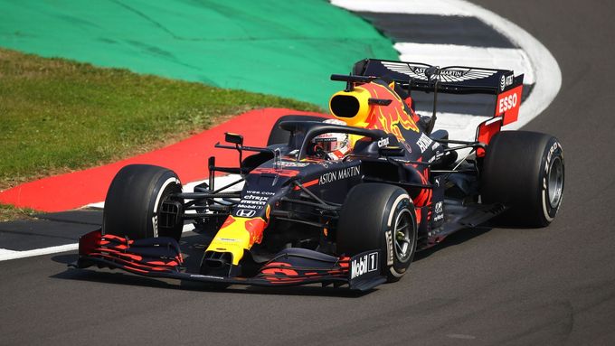 Max Verstappen v Red Bullu ve Velké ceně k výročí 70 let F1