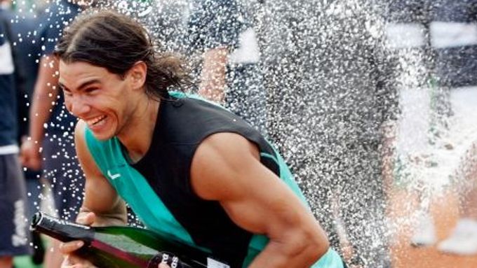 Rafael Nadal nenašel na antuce přemožitele už v 72 zápasech.