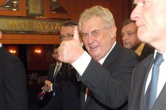 Audit účtů z prezidentských voleb: Chybovali všichni