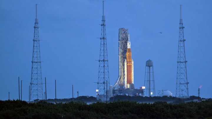 NASA kvůli technickým potížím opět zrušila plánovaný start nové rakety k Měsíci; Zdroj foto: Reuters